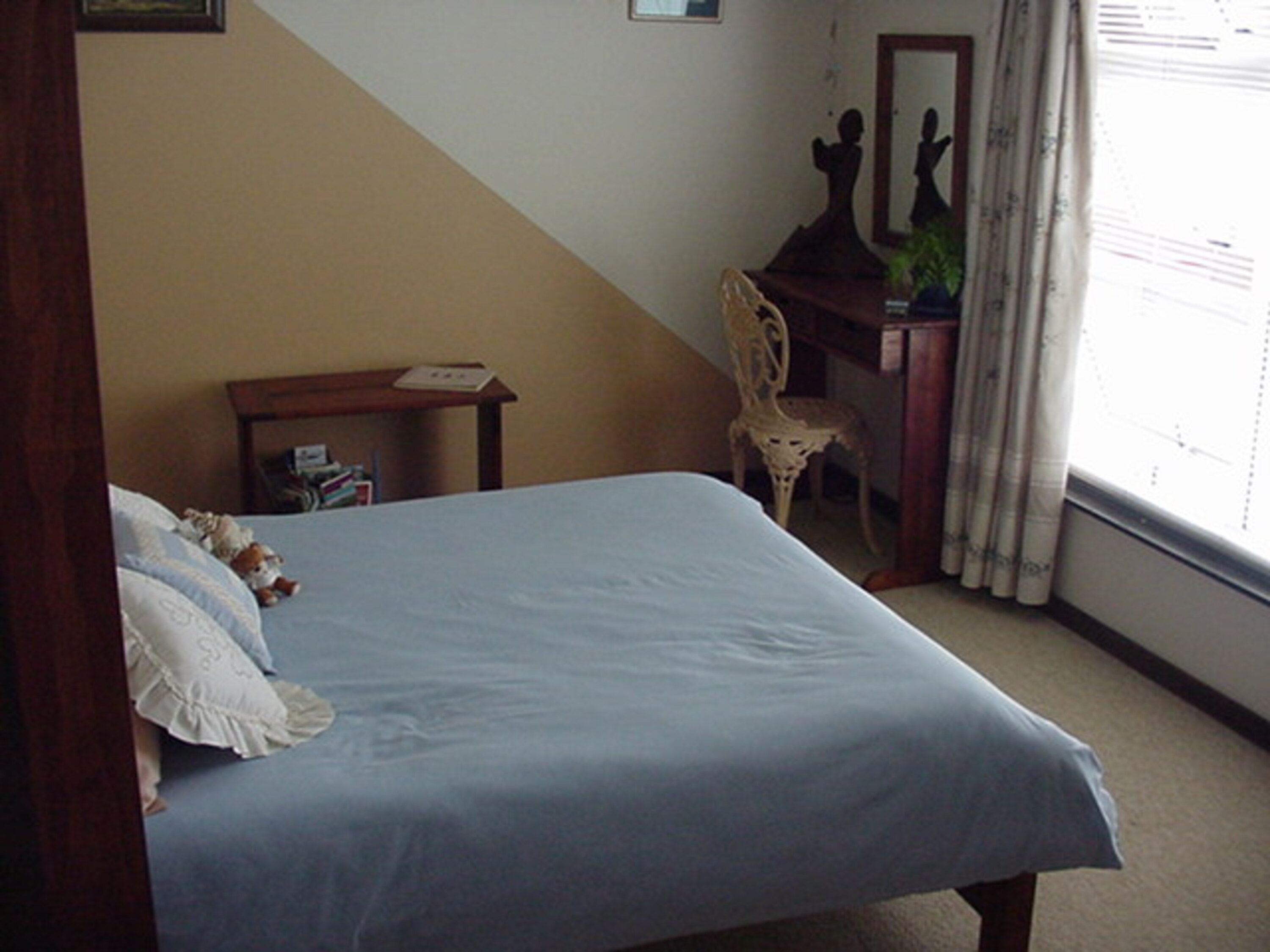 4 Bedroom Property for Sale in Gordons Bay Village Western Cape